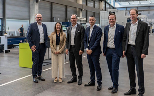 Siemens and TRUMPF Accelerate Digital Manufacturing and AI Readiness
