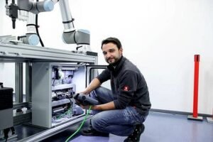 Yorkshire Engineering Firm Introduces Robotics Rental for Industrial Automation Trials